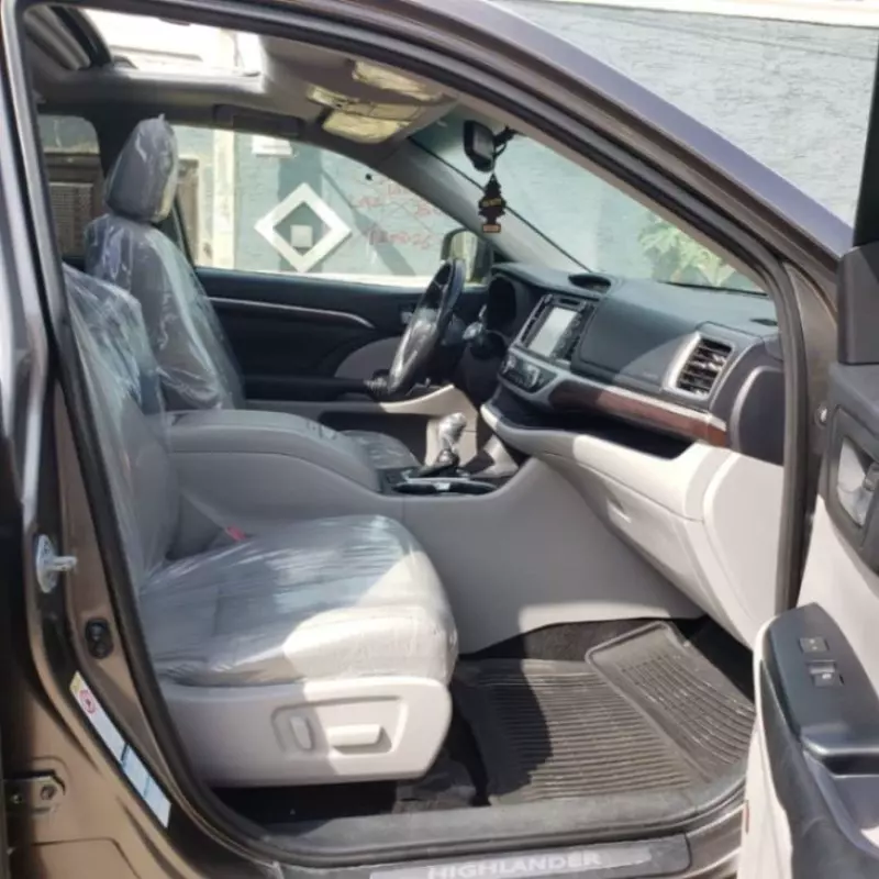 TOYOTA Highlander   - 2014