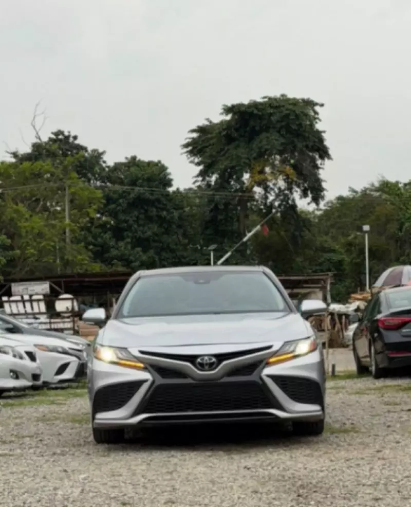 TOYOTA Camry   - 2022