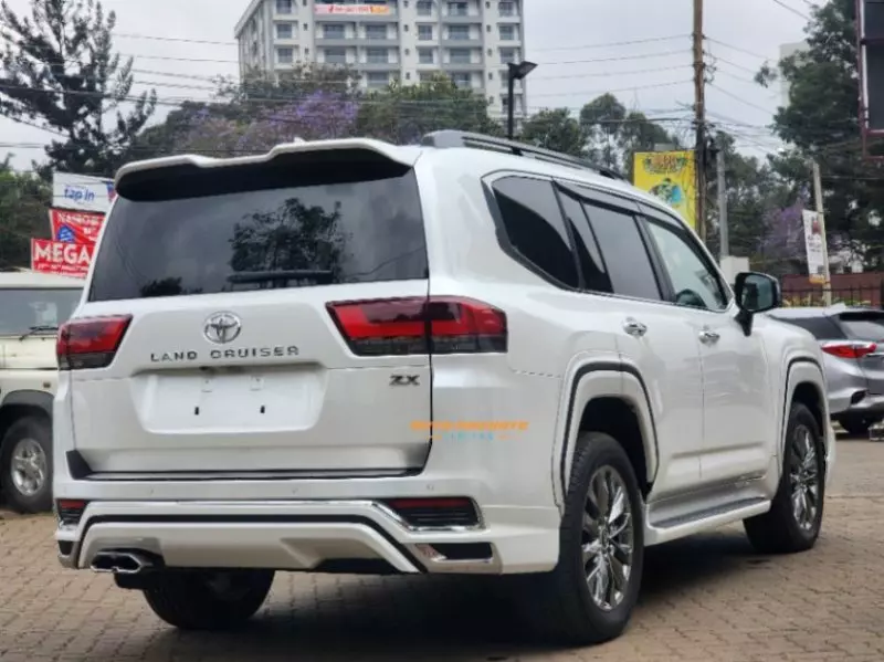TOYOTA Landcruiser ZX   - 2023