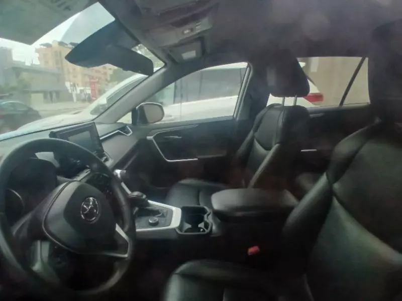 TOYOTA Corolla   - 2018
