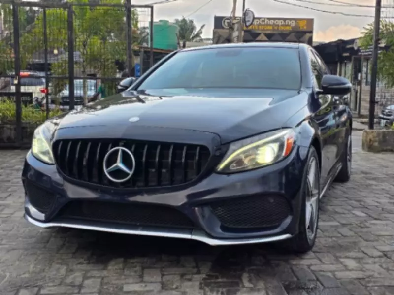 Mercedes-Benz C-Class   - 2017