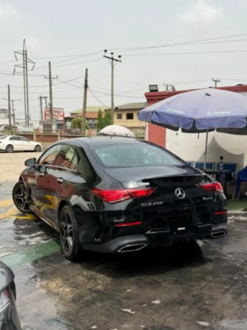 Mercedes-Benz CLA-Class   - 2021