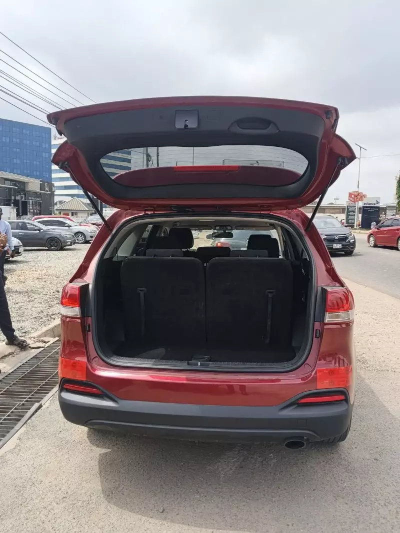 KIA Sorento   - 2016