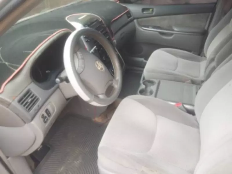 Toyota Sienna   - 2008