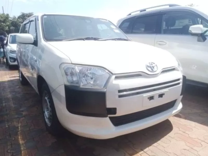 Toyota Probox    - 2017
