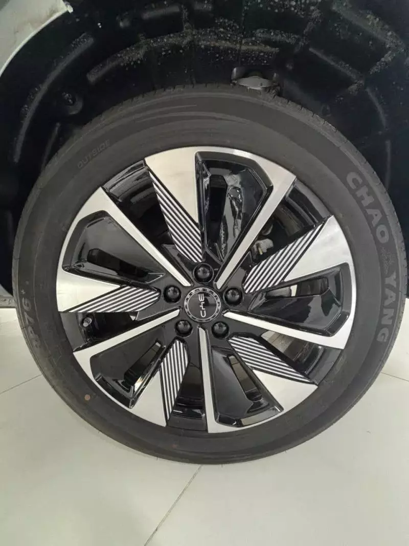 BYD Song Plus   - 2025
