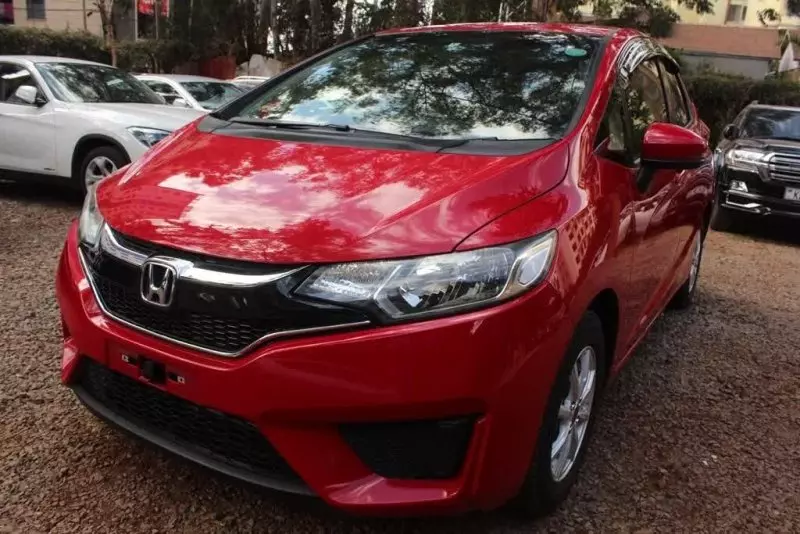 Honda Fit   - 2016