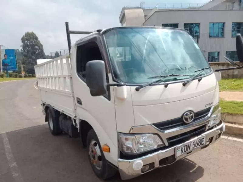 TOYOTA Dyna   - 2016