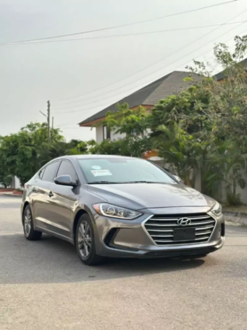 Hyundai Elantra   - 2017