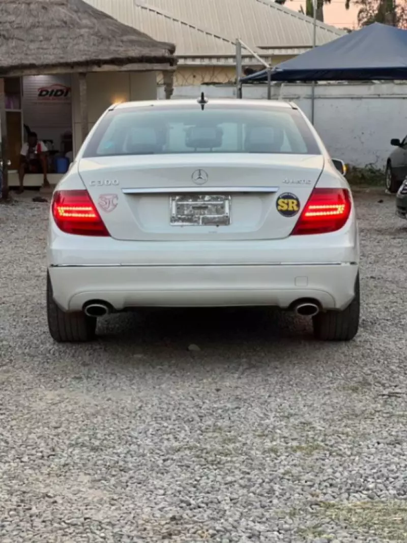 Mercedes-Benz C-Class   - 2012
