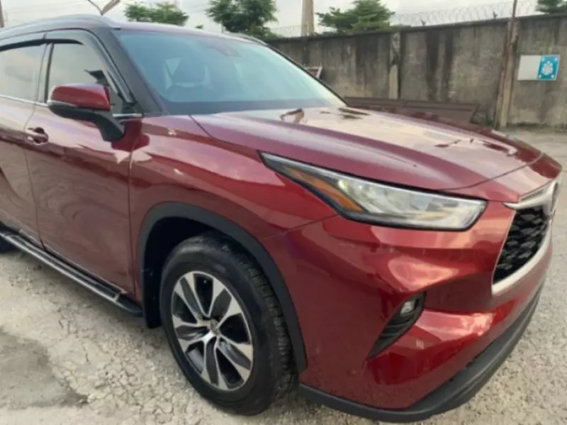 Toyota Highlander - 2020