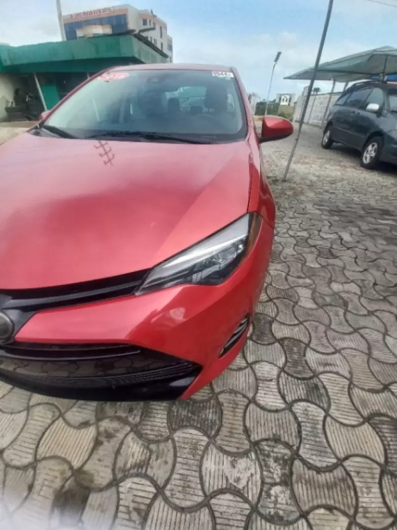 Toyota Corolla   - 2018