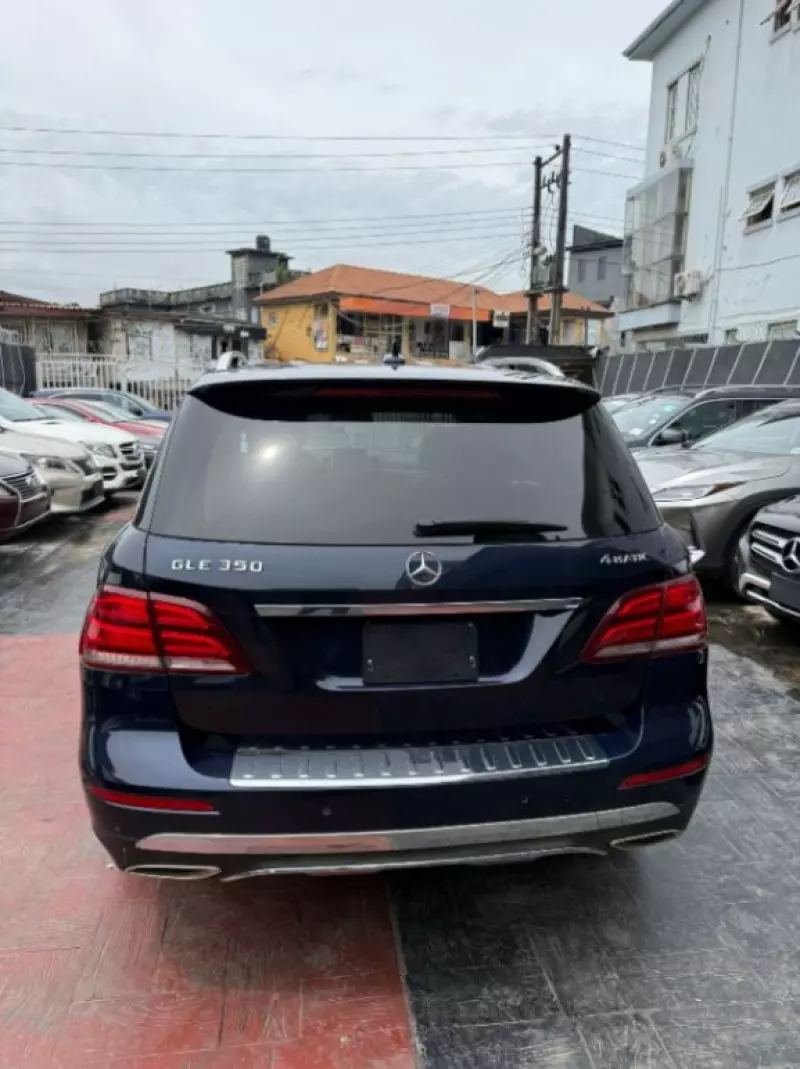 Mercedes-Benz GLE-Class   - 2016