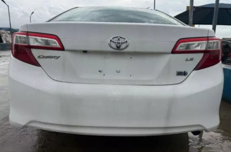TOYOTA Camry   - 2014