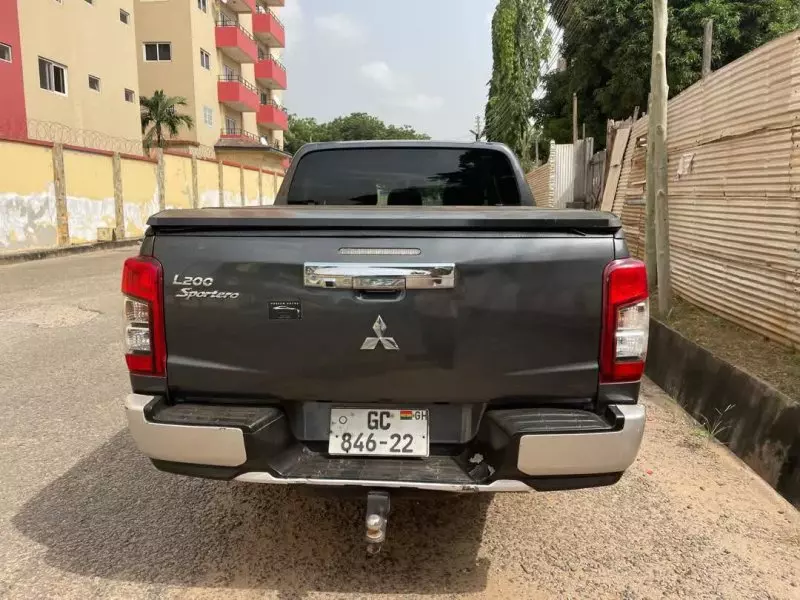 Mitsubishi L200 D/C Sportero A/T   - 2022