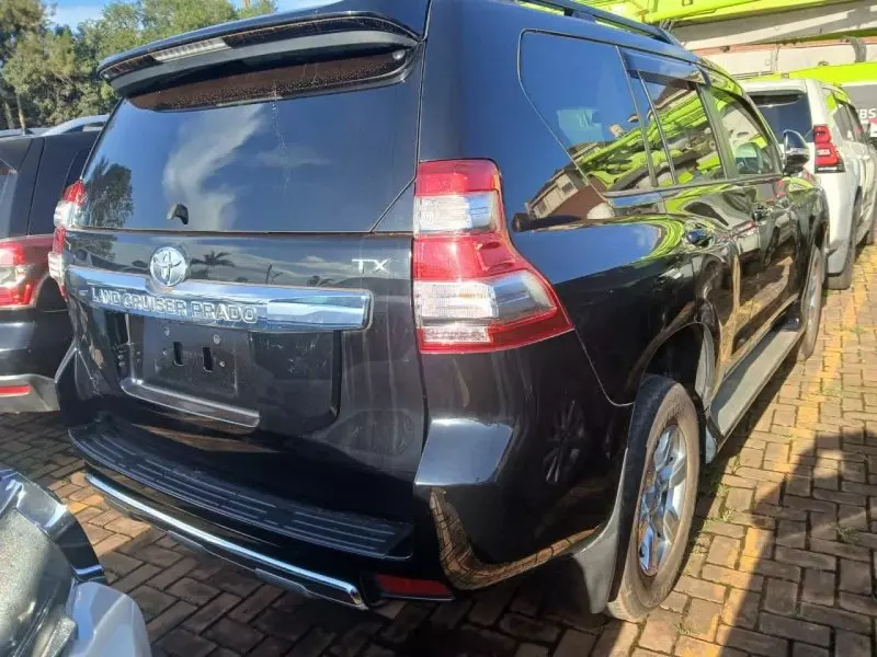 Toyota Landcruiser prado TX   - 2017