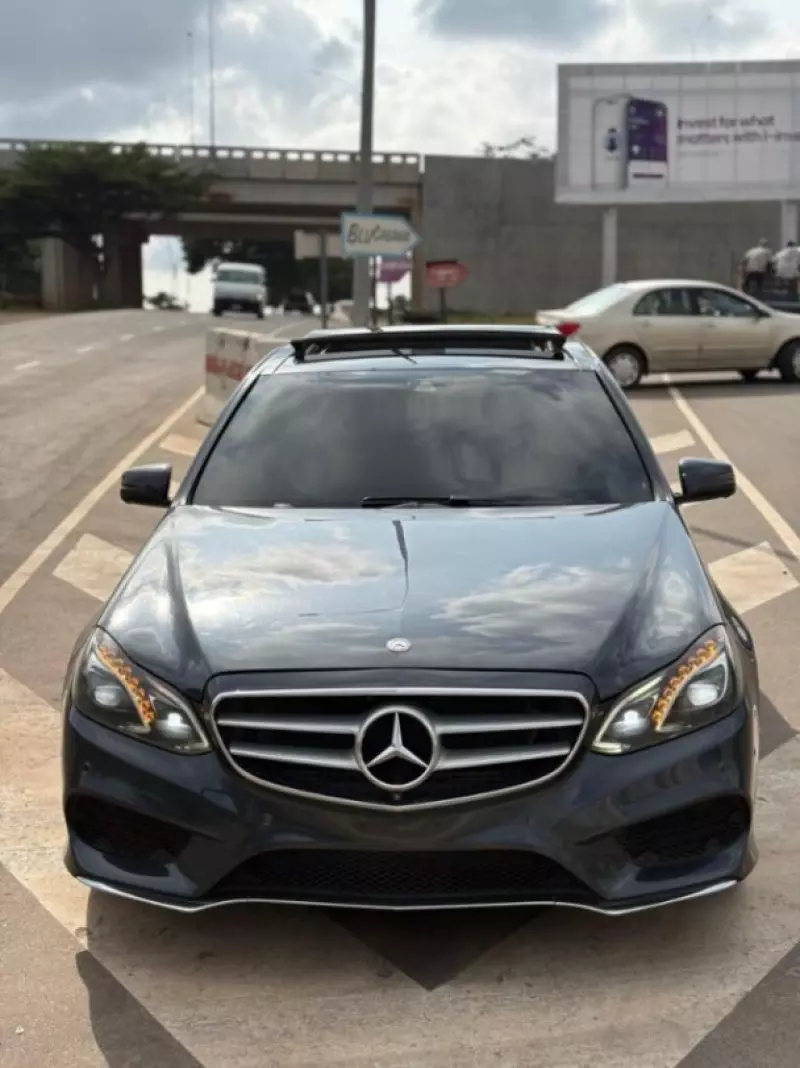Mercedes-Benz E-class - 2015