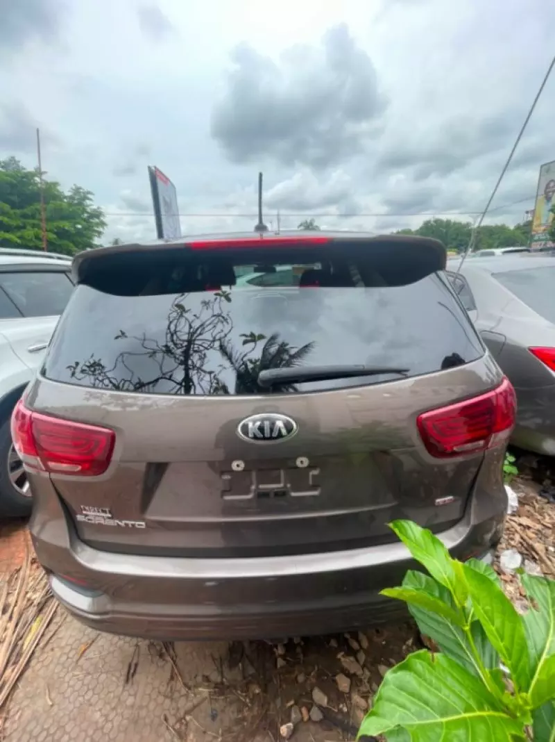 KIA Sorento   - 2019