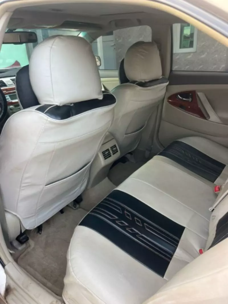 Toyota Camry   - 2008