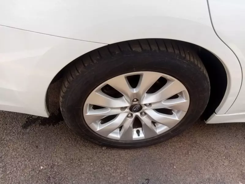Subaru Legacy   - 2016