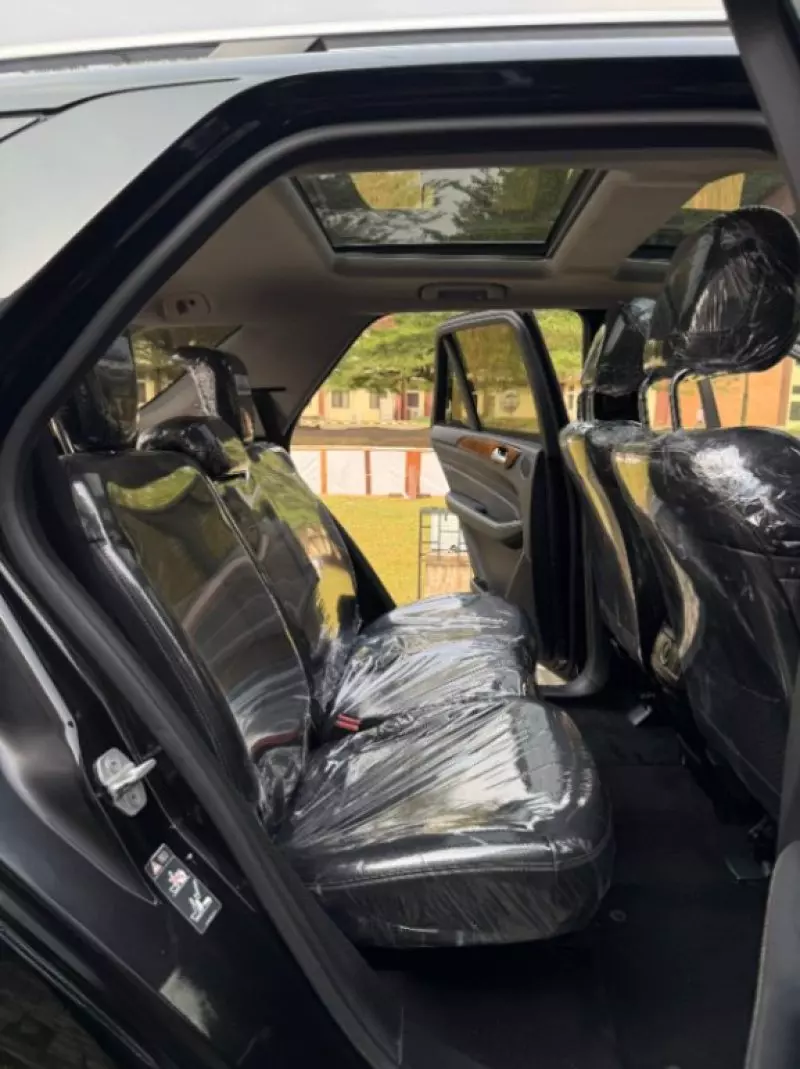 Mercedes-Benz ML-Class   - 2012