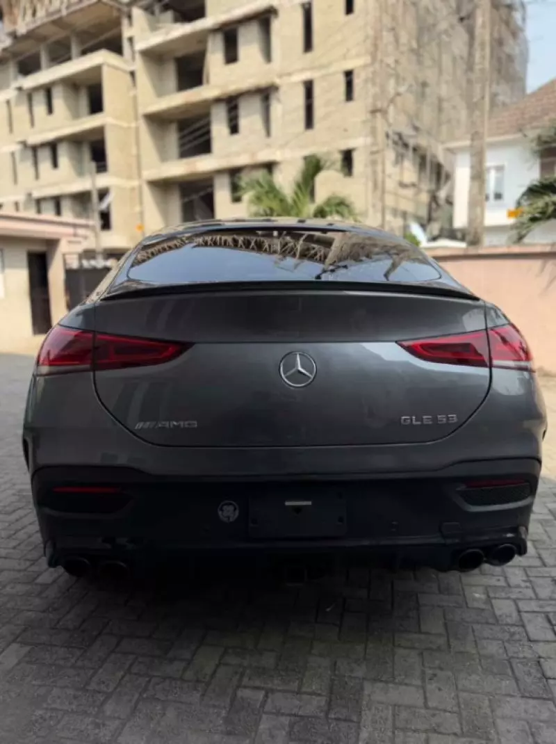 Mercedes-Benz GLE-Class   - 2021