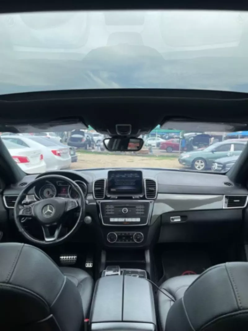 Mercedes-Benz GLE 43 AMG - 2019
