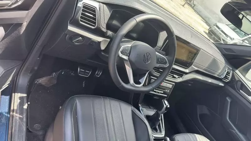 Volkswagen T-Cross   - 2025