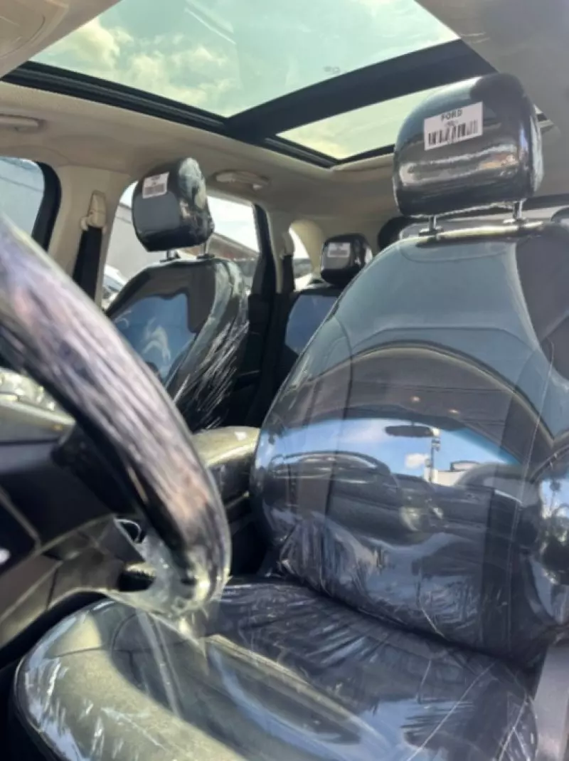 Ford Edge   - 2015