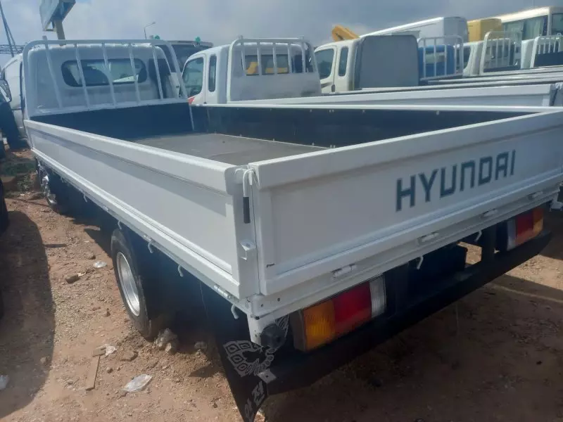 Hyundai Mighty   - 2003