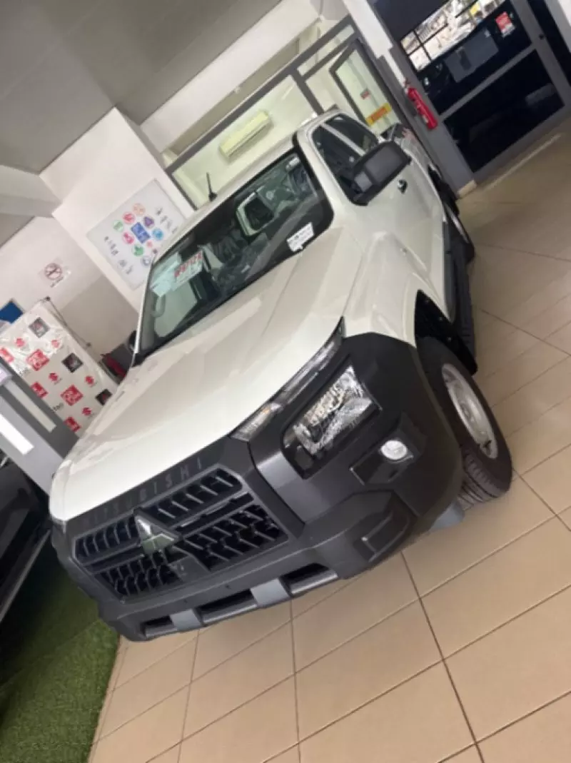 Mitsubishi L200 - 2026
