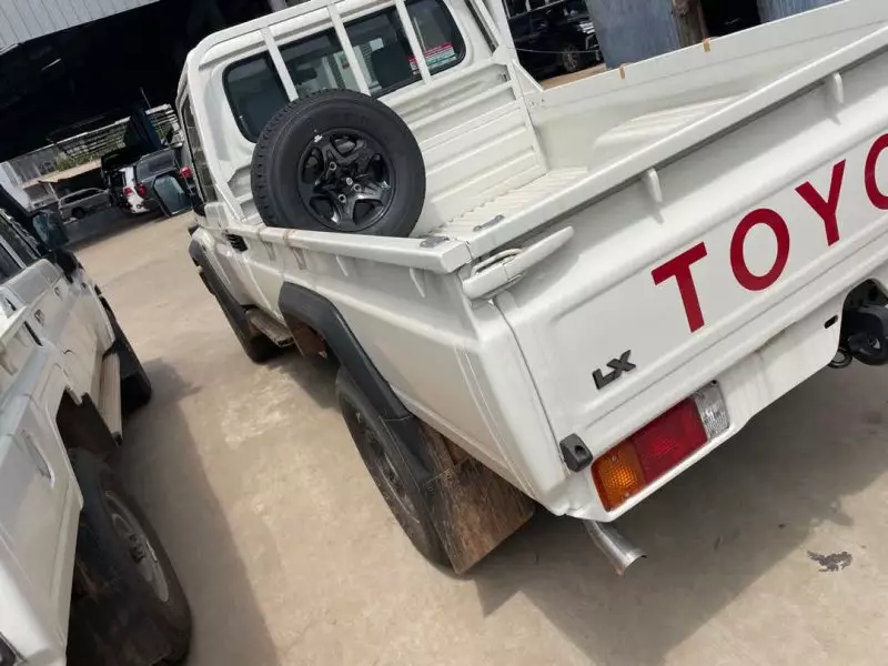 TOYOTA Land Cruiser Trooper   - 2026