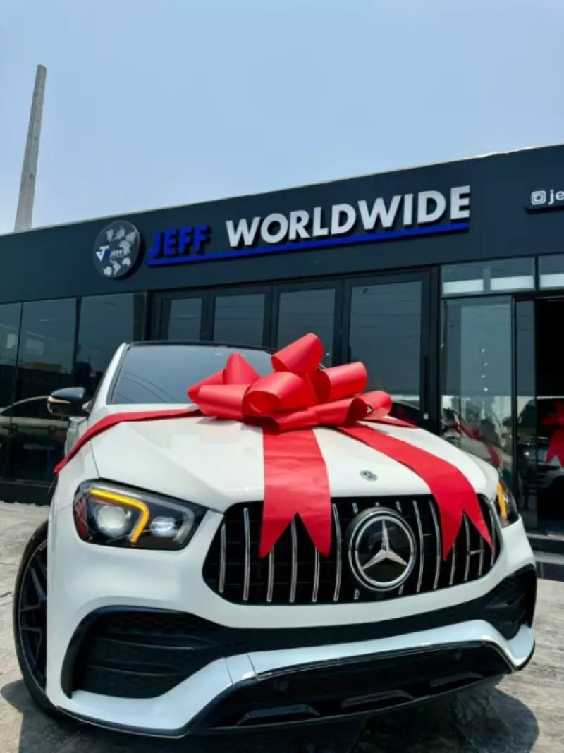 Mercedes-Benz GLE 53 AMG   - 2021