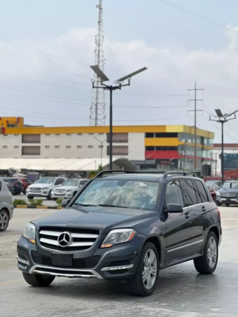 Mercedes-Benz GLK 350   - 2015