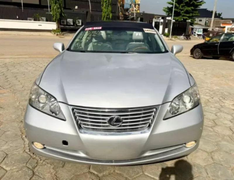 Lexus ES   - 2008