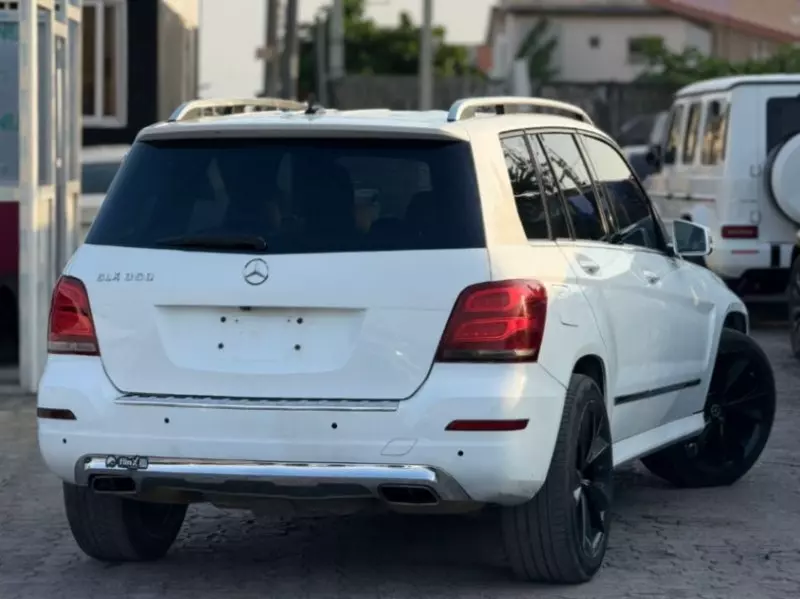 Mercedes-Benz GLK 350   - 2014