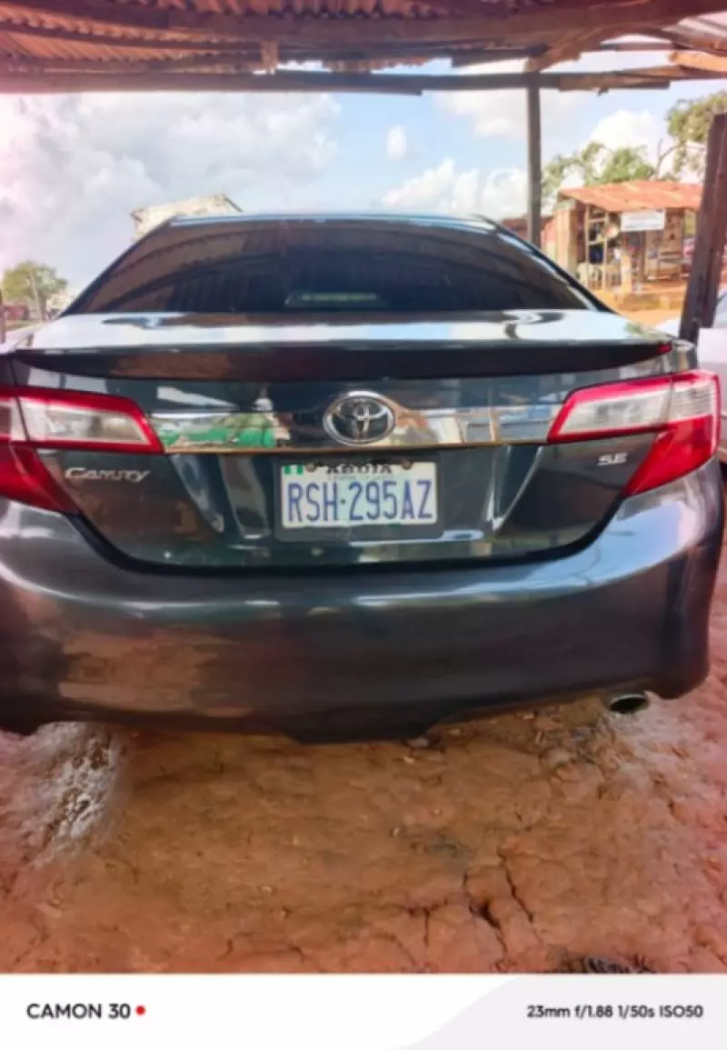 TOYOTA Camry   - 2013
