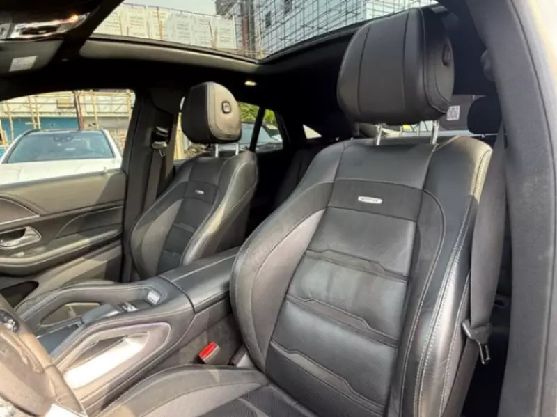 Mercedes-Benz GLE 53 AMG   - 2021
