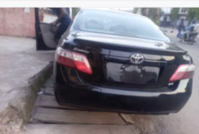 Toyota Camry   - 2008
