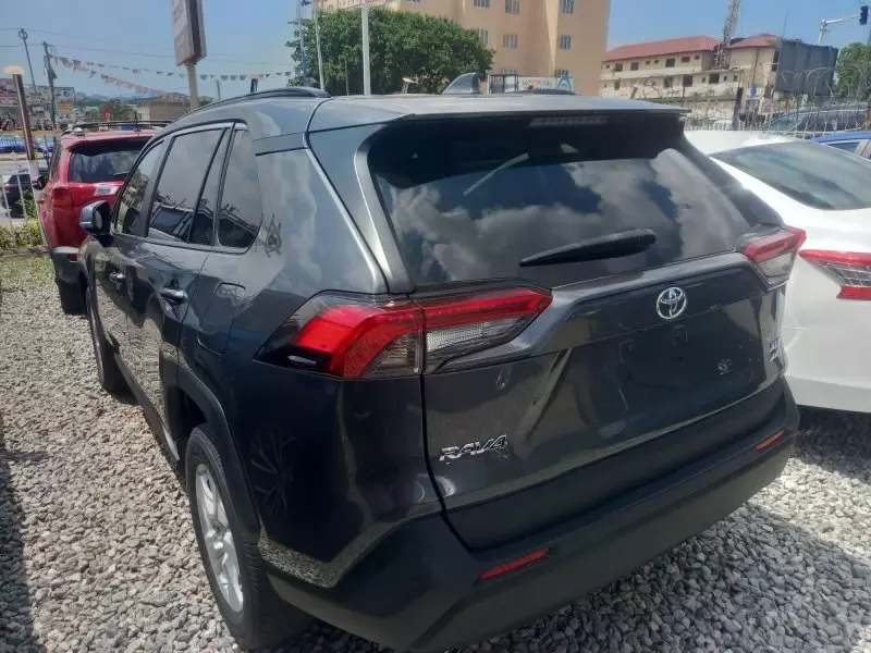 Toyota Rav4 - 2019