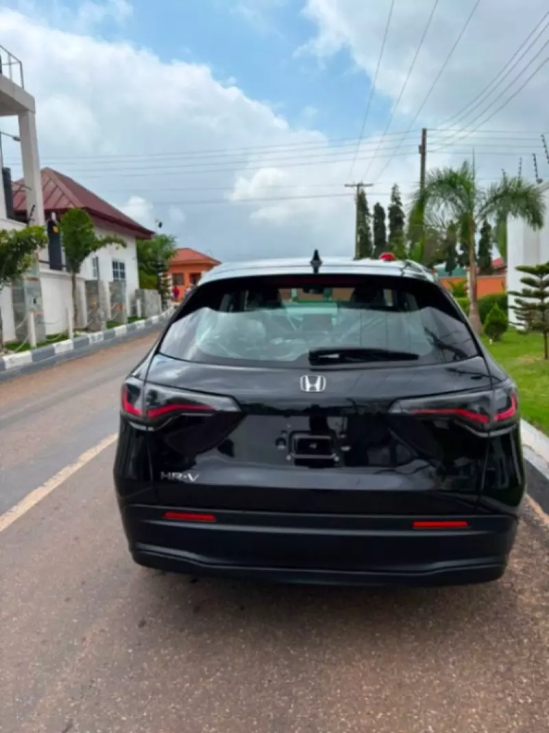 Honda HR-V   - 2023