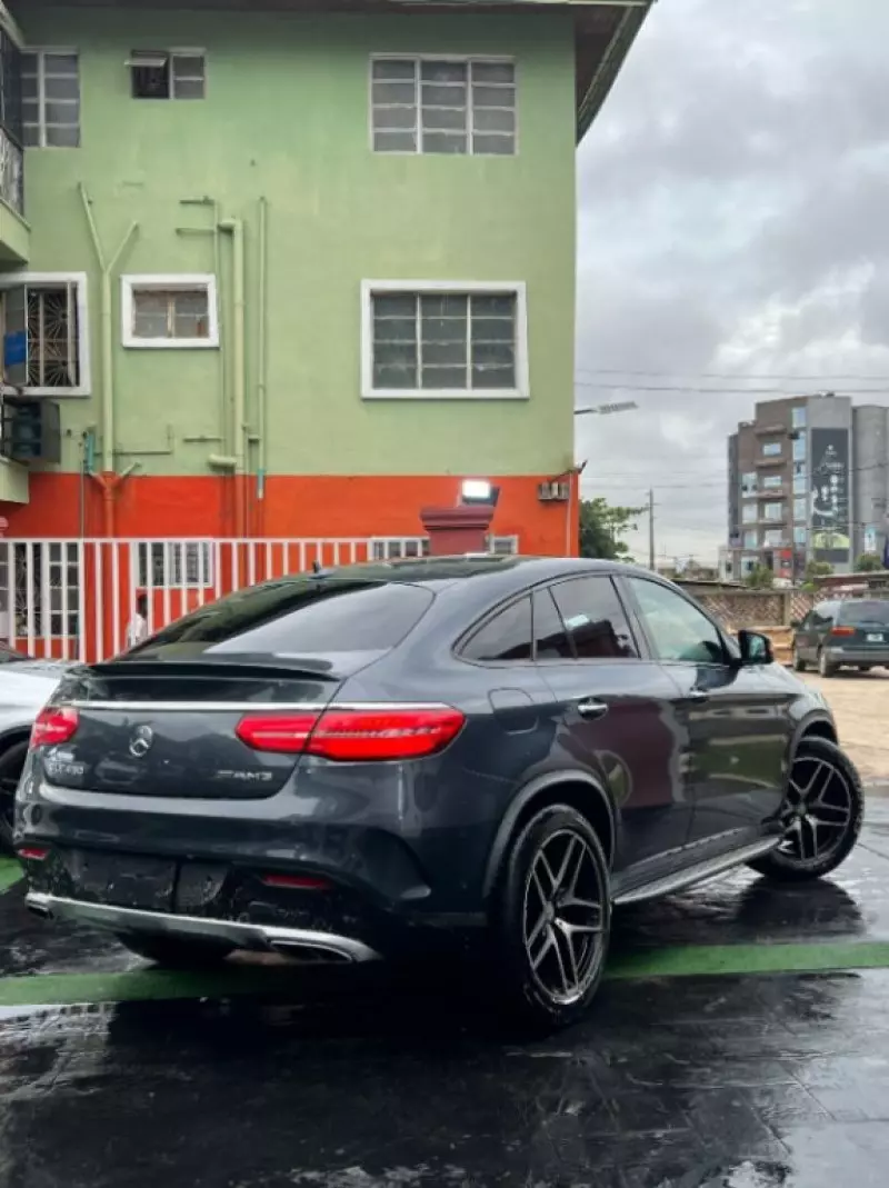 Mercedes-Benz GLE 450   - 2016