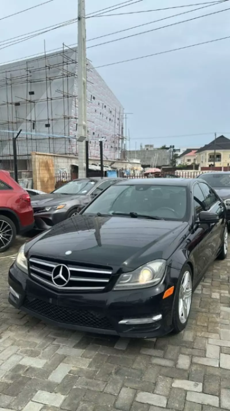 Mercedes-Benz C-Class   - 2012