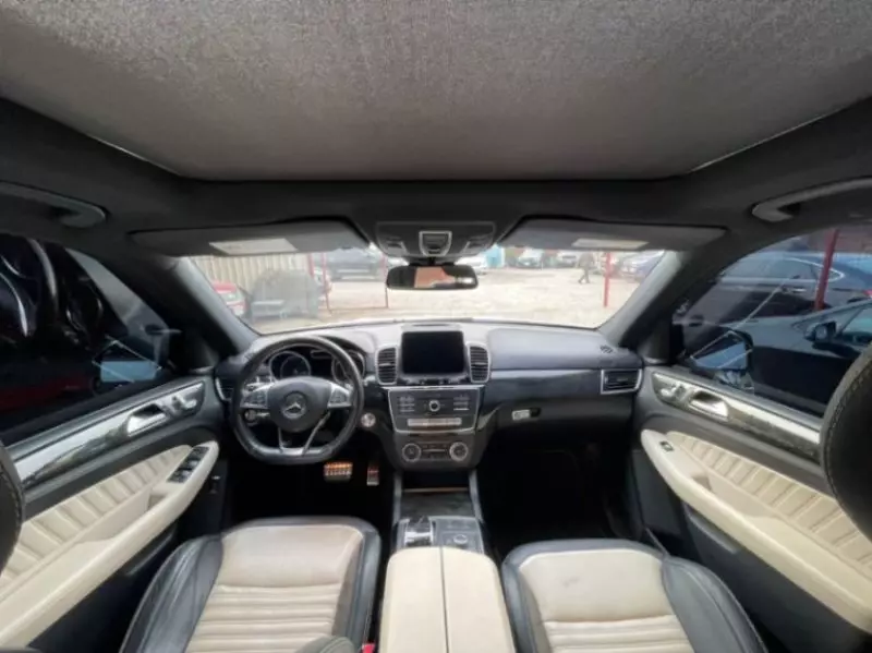 Mercedes-Benz GLE 400   - 2016