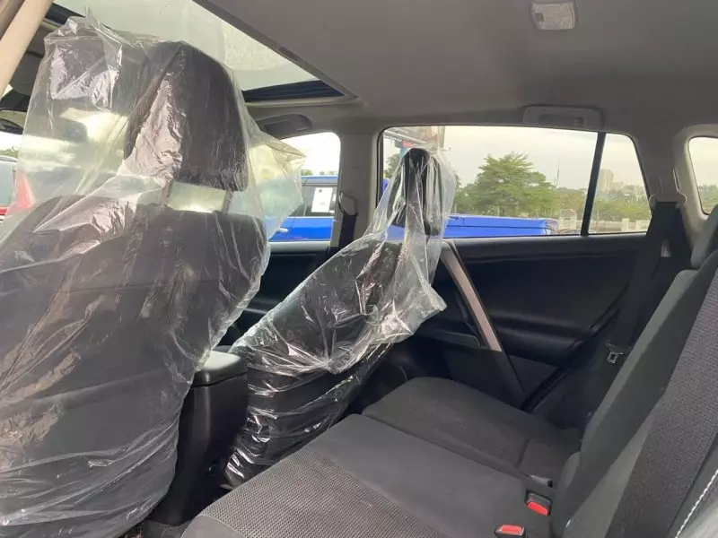 Toyota RAV 4   - 2018