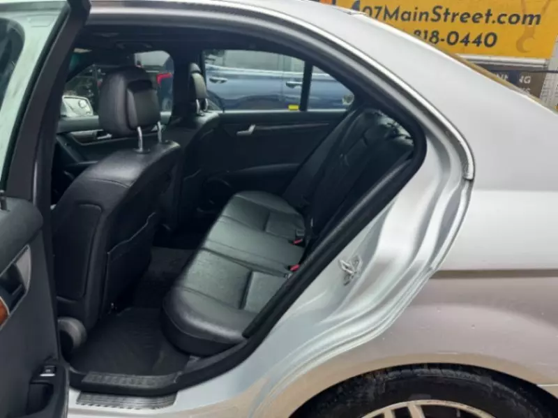 Mercedes-Benz C 300   - 2013