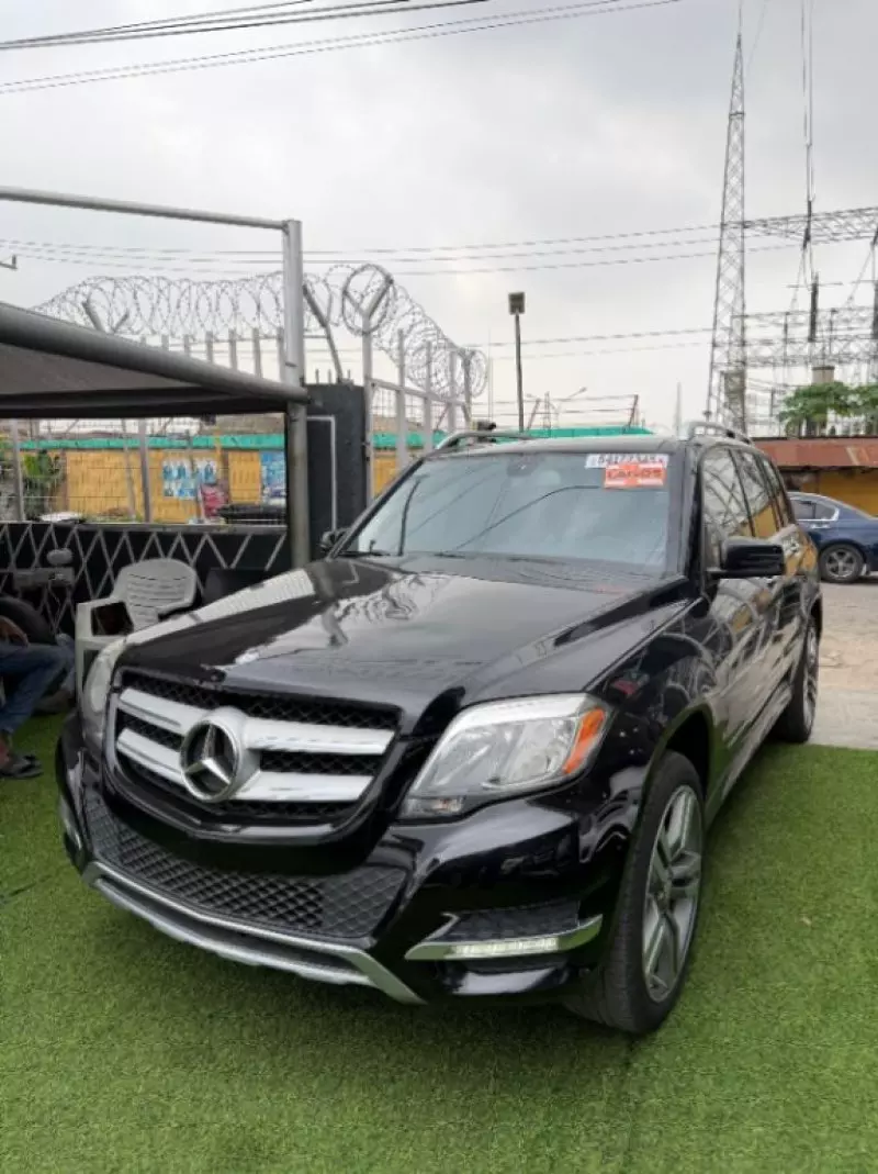 Mercedes-Benz GLK 350   - 2014