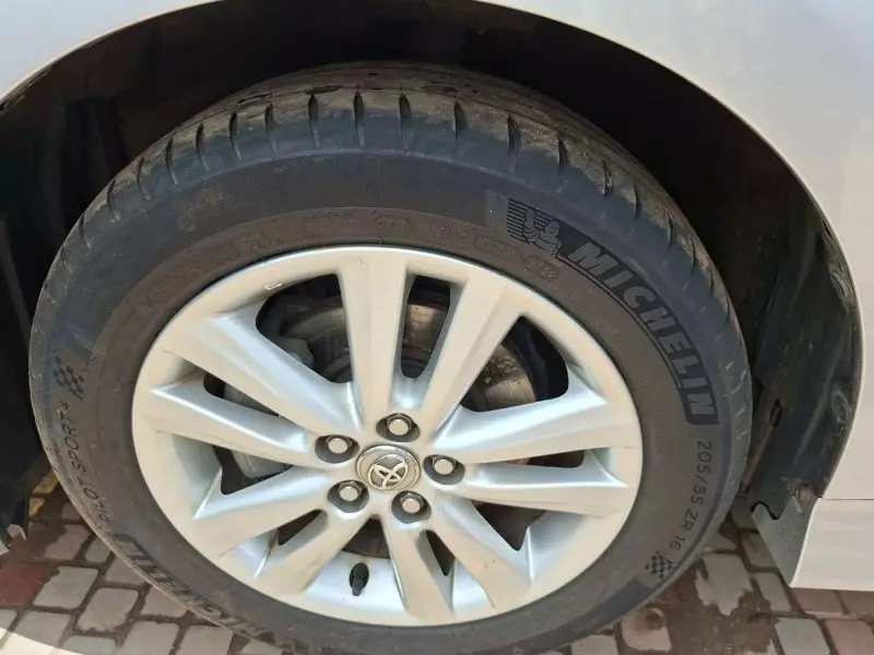 Toyota Wish   - 2011