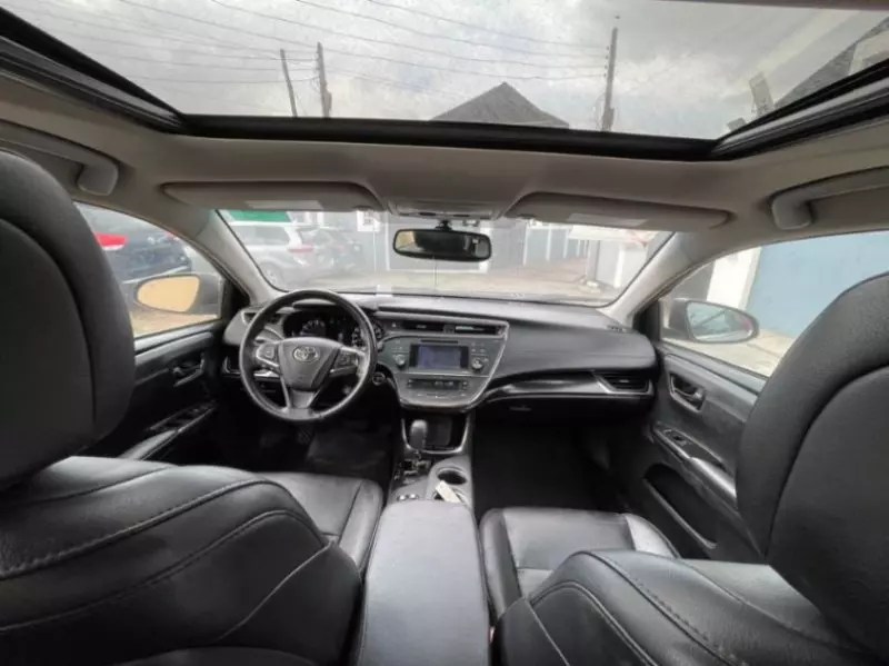 TOYOTA Avalon   - 2016