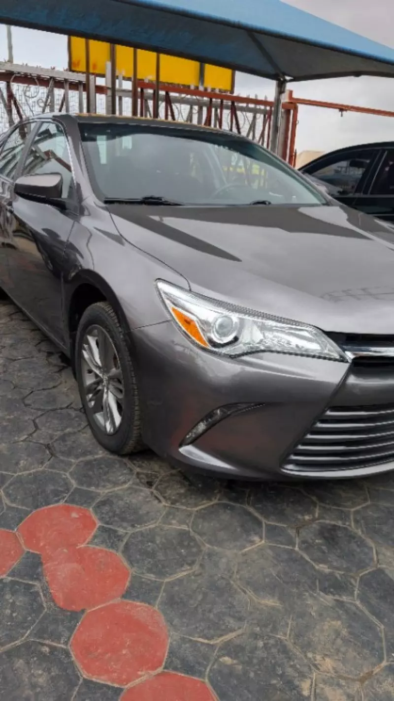 Toyota Camry   - 2015